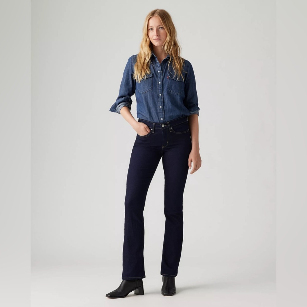 Levi's Dark Blue Bootcut Jeans